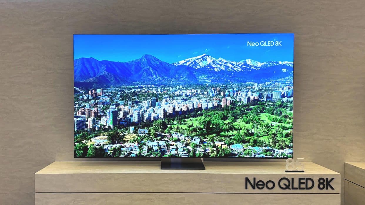 Samsung's QN900D Mini-LED supports 4K at 240Hz