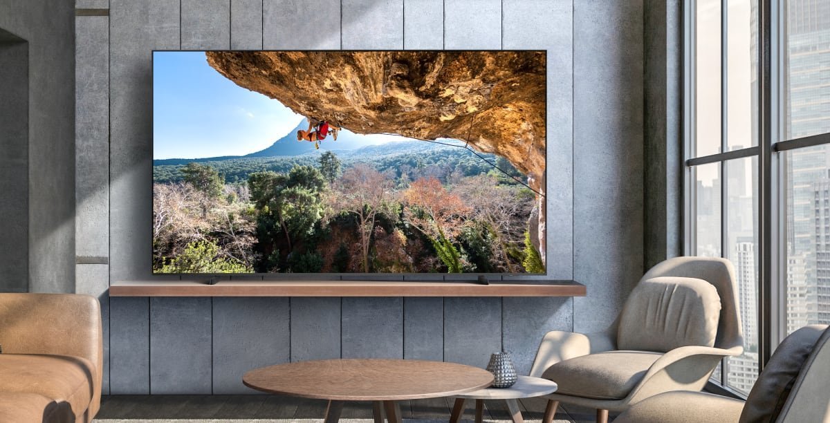 Samsung Electronics expands super-sized 98-inch TV lineup